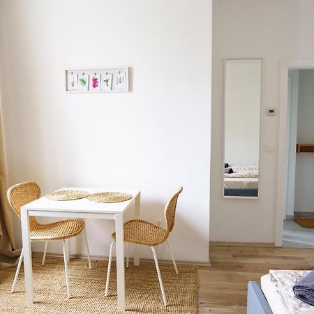 Vienna City Apartment Suedtiroler Platz Exterior photo