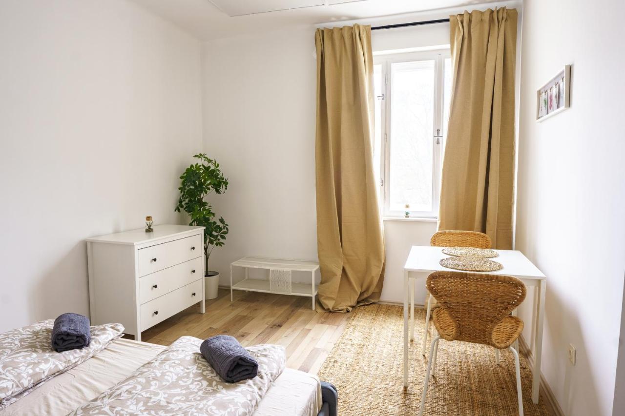 Vienna City Apartment Suedtiroler Platz Exterior photo