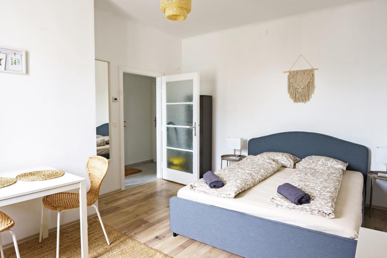 Vienna City Apartment Suedtiroler Platz Exterior photo